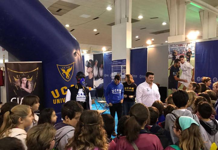 Éxito de la UCAM en su participación en Expomed Salud 2017