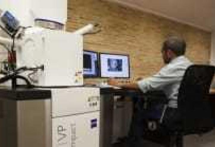 Investigadores de la UCAM trabajan en un proyecto para descubrir nuevos candidatos a fármacos con técnicas de inteligencia artificial