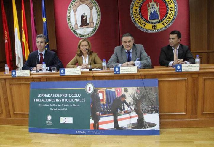 “Cortesía, respeto, etiqueta y ceremonia resultan claves en la presentación de credenciales”