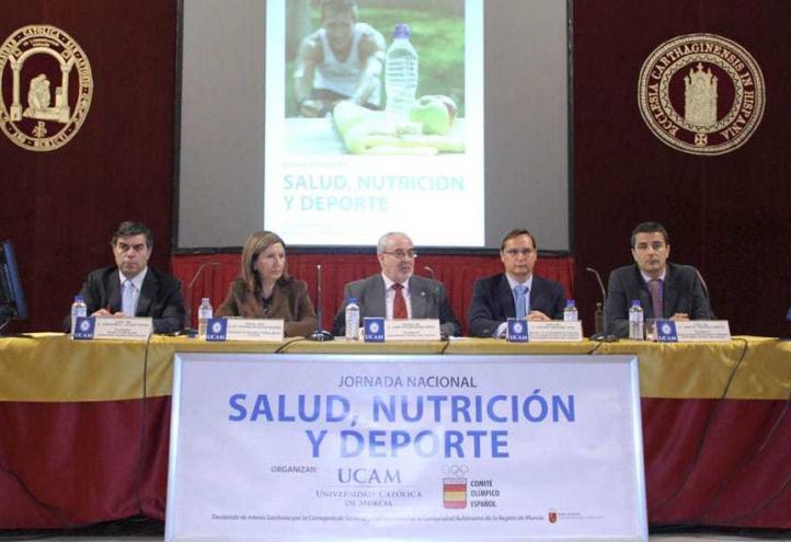 “La UCAM desarrollará junto al COE investigaciones en deporte”