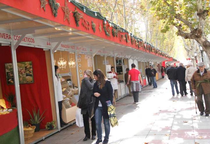 “Más de la mitad de los murcianos reducirá su consumo navideño en 2012”