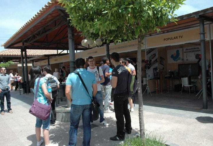 “Recomiendo a los estudiantes que busquen trabajo a través de Linkedin”