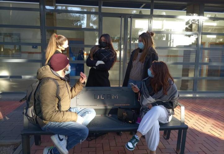 Un grupo de alumnos internacionales en el Campus de UCAM Cartagena