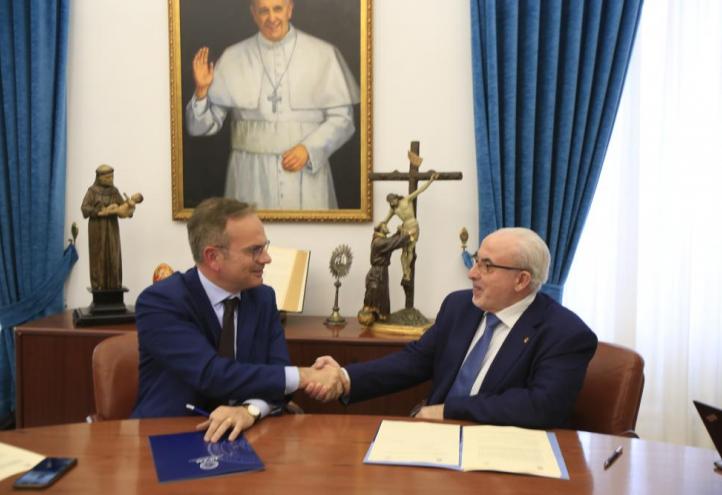 La UCAM crea la Cátedra Europea de Políticas Públicas, Tributos y Familia.