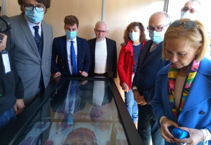 La rectora, el director general de la UCAM y los directores generales de la Comunidad Autónoma junto con el edil de Deportes