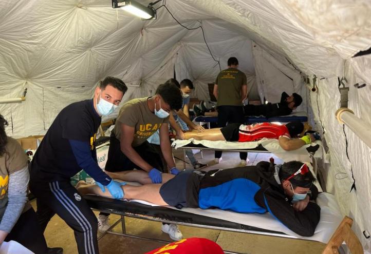 Sesenta alumnos de los grados en Fisioterapia, Podología y Enfermería colaboran en la competición