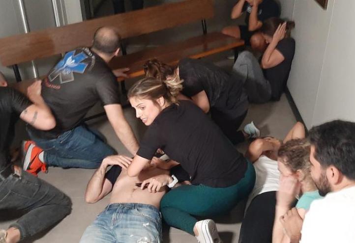 Durante el simulacro, primera valoración de los heridos por onda expansiva 