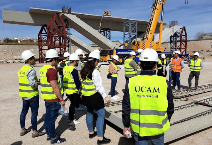 Los estudiantes del Grado en Ingeniería Civil de la UCAM visitan obras durante su formación para conocer la realidad de su profesión