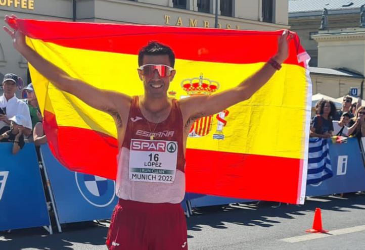 Miguel Ángel López, de la UCAM, se proclama campeón de Europa en 35km marcha