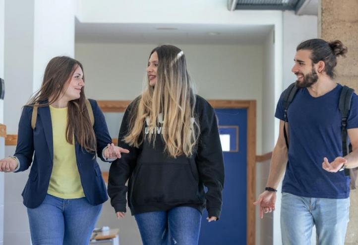 En el Campus cartagenero de la Universidad Católica se pueden estudiar diez lenguas