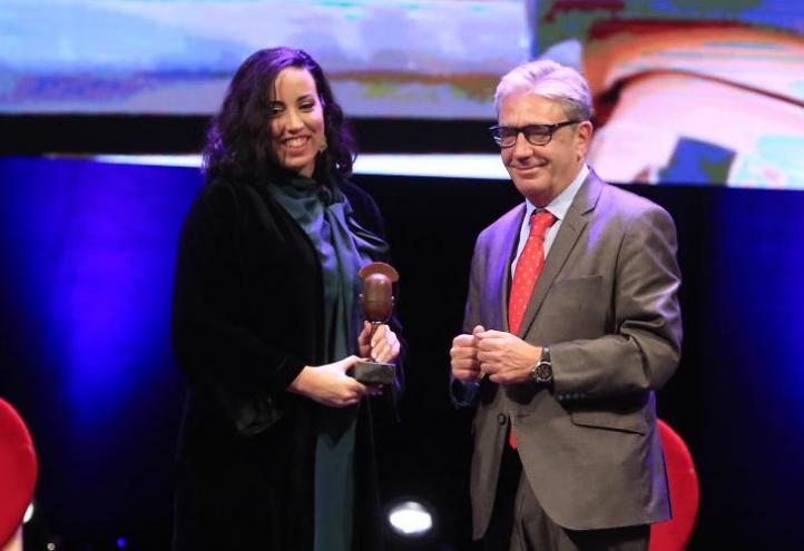 María Mendoza Premio ARTV