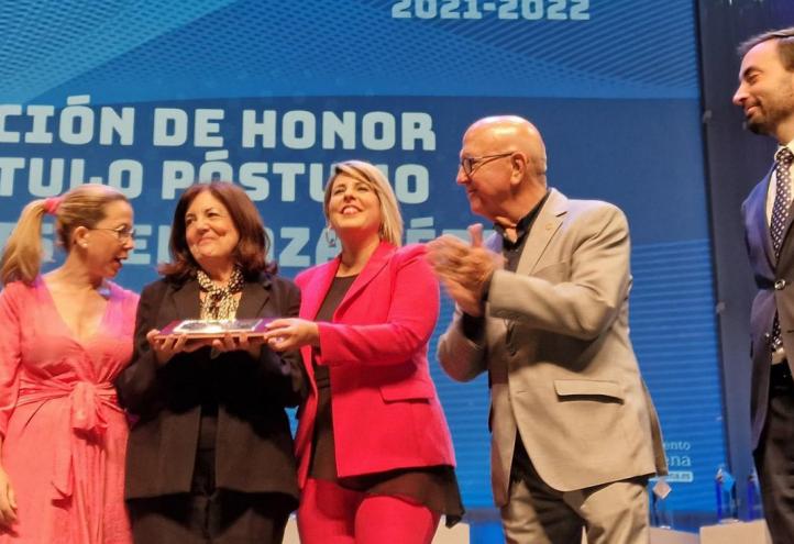 Premio José Luis Mendoza Cartagena