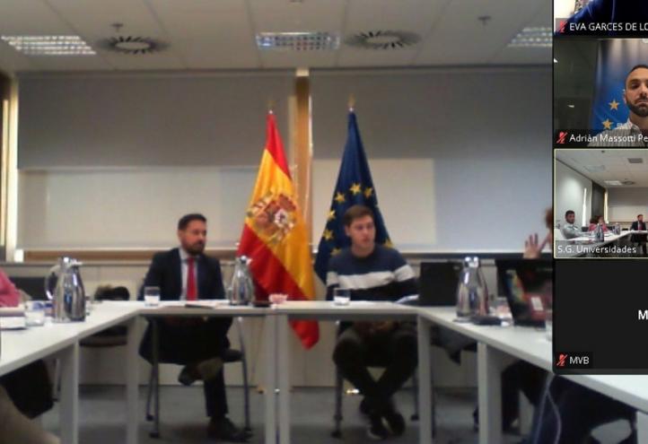  Adrián Massotti, presidente del Consejo de Estudiantes de la UCAM durante la reunión del CEUNE 