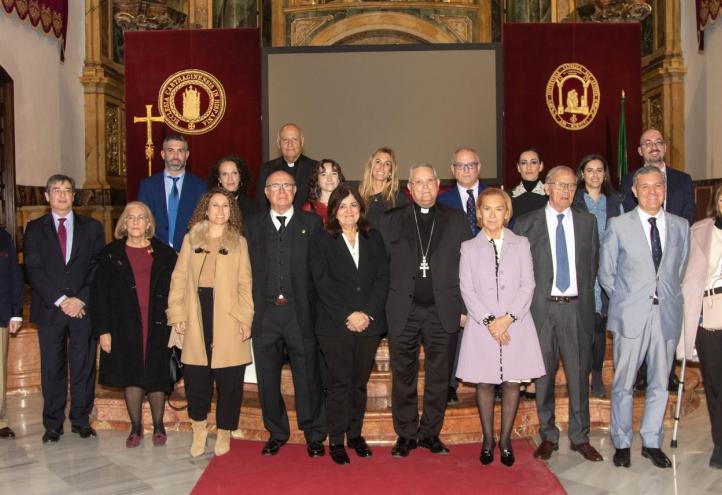 Homenaje a López Alarcón