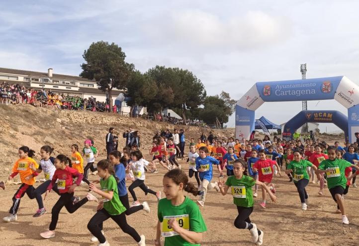 Cross Escolar en el Campus de Los Dolores