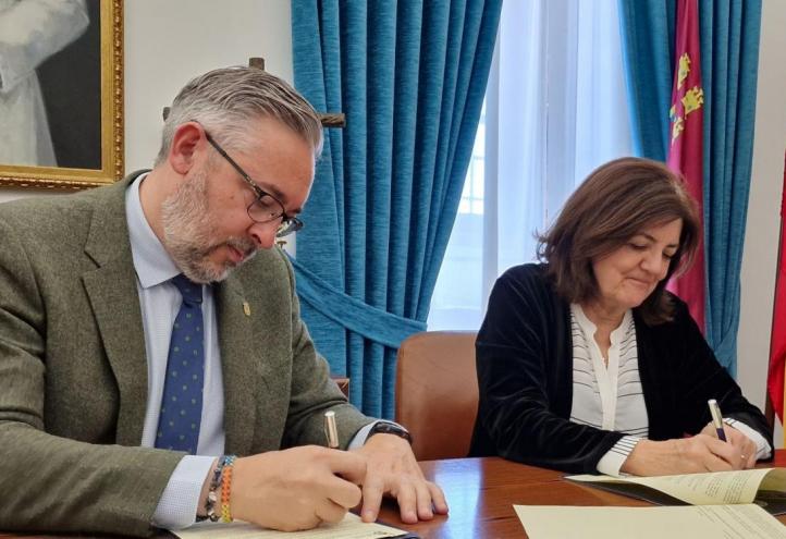 Víctor Martínez y María Dolores García