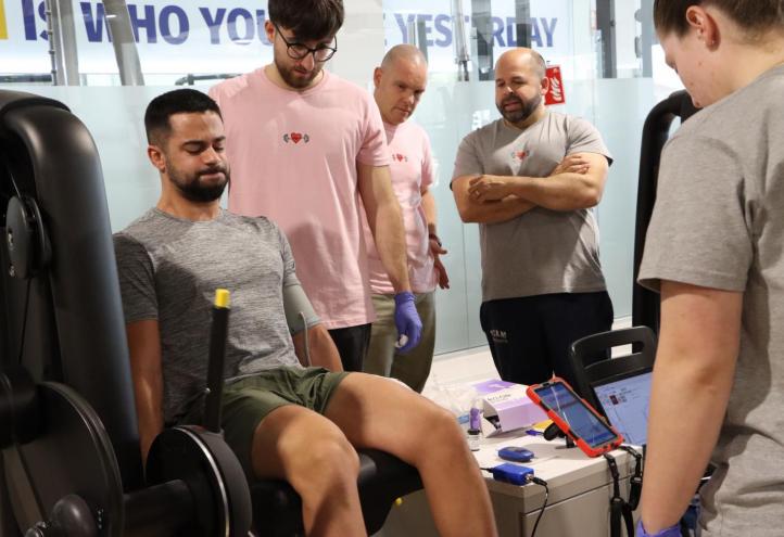 Sus estudios se aplican tanto en el ámbito del deporte como en la prevención de enfermedades asociadas al sedentarismo