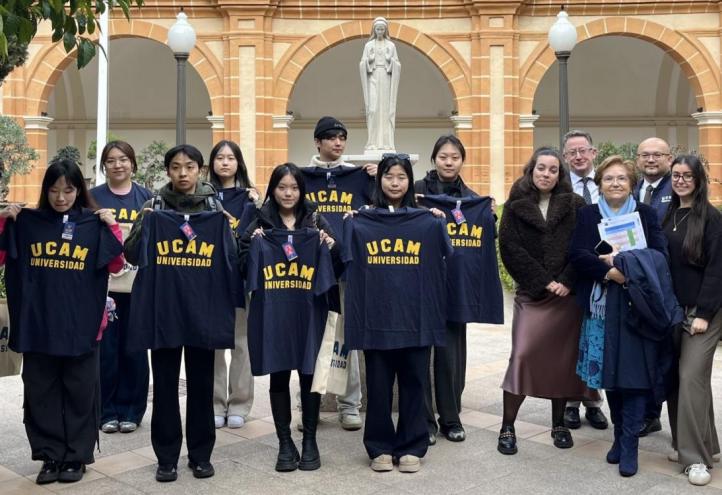 estudiantes chinos UCAM