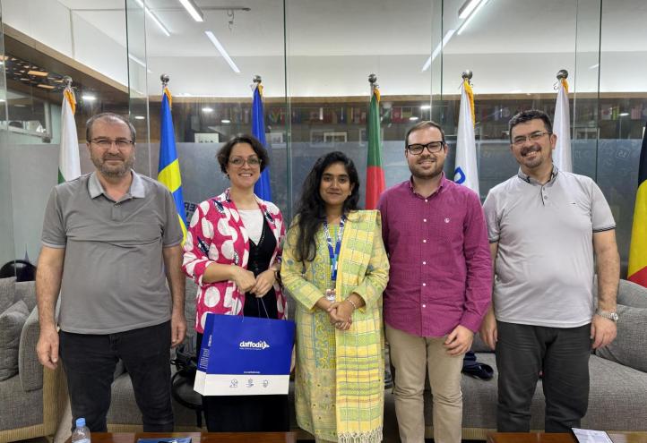 Convenio UCAM Bangladesh