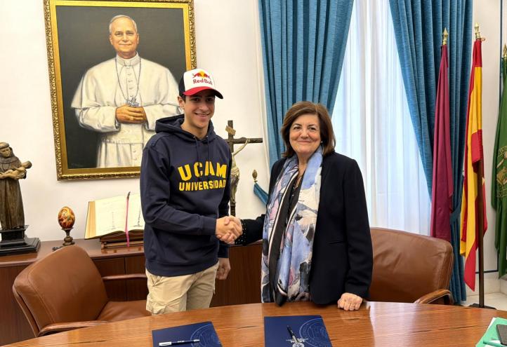 Gil Membrado, con María Dolores García, presidenta de la UCAM