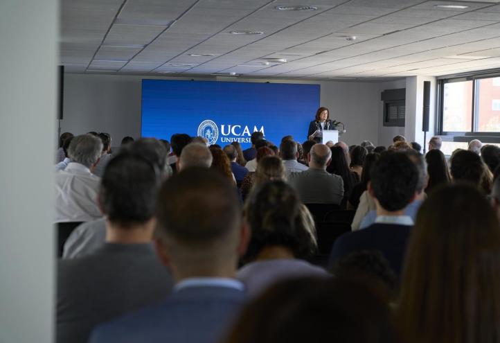 Más de un centenar de asistentes se acercaron al Campus a conocer el proyecto educativo de la UCAM en Madrid