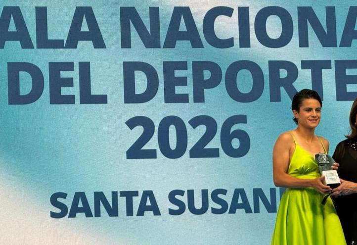 María Pérez y presidenta UCAM