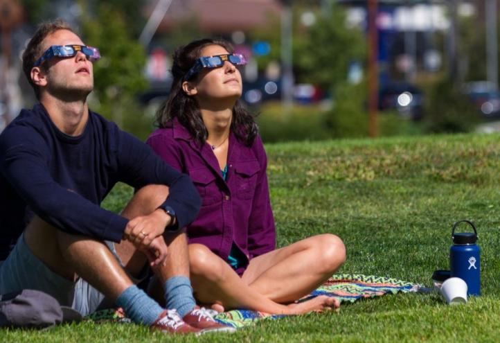 eclipse gafas
