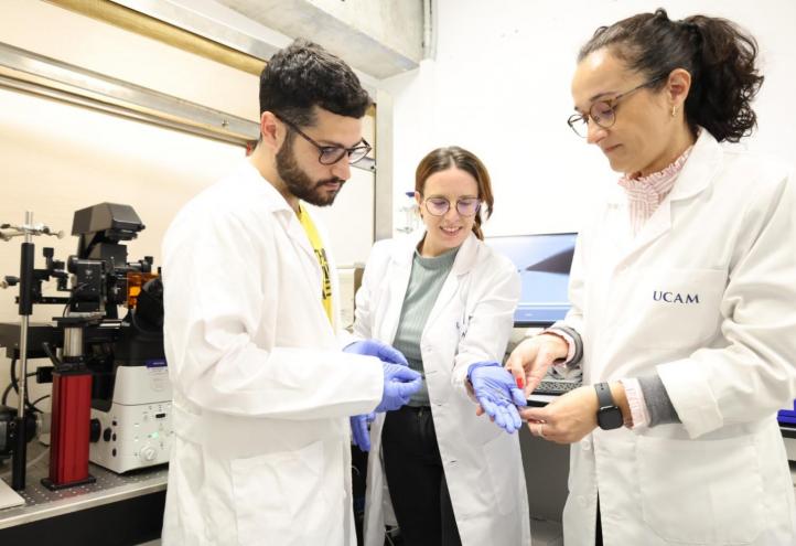 THE WUR 2027 destaca a la UCAM en investigación.
