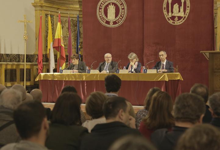 Atención personalizada a través del Servicio de Tutorías