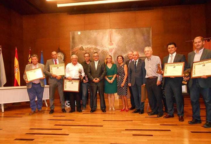 El Festival Cante de las Minas premia a la UCAM con el Carburo de Oro