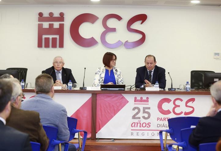 “Las administraciones de la Región deben utilizar la contratación pública para hacer políticas sociales y medioambientales”