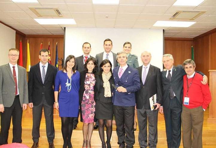 “No podemos luchar contra una organización delincuente si no cortamos su suministro de ingresos”