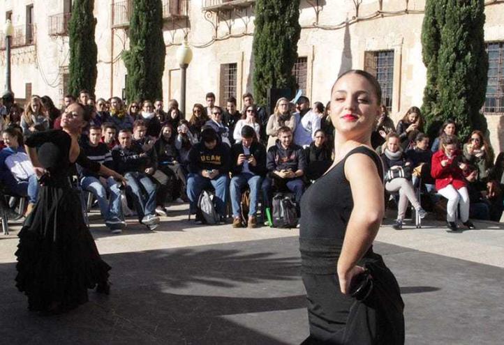 Suárez Japón: “Cada artista flamenco es único e irrepetible”