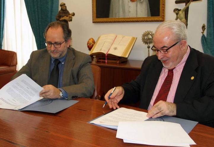 La UCAM firma un convenio con la Fundación Index 