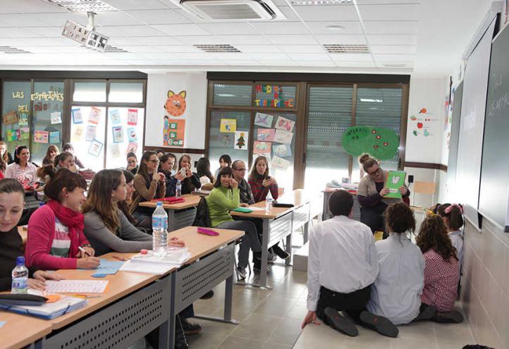 La UCAM permite estudiar Educación Infantil y Primaria de forma presencial y semipresencial