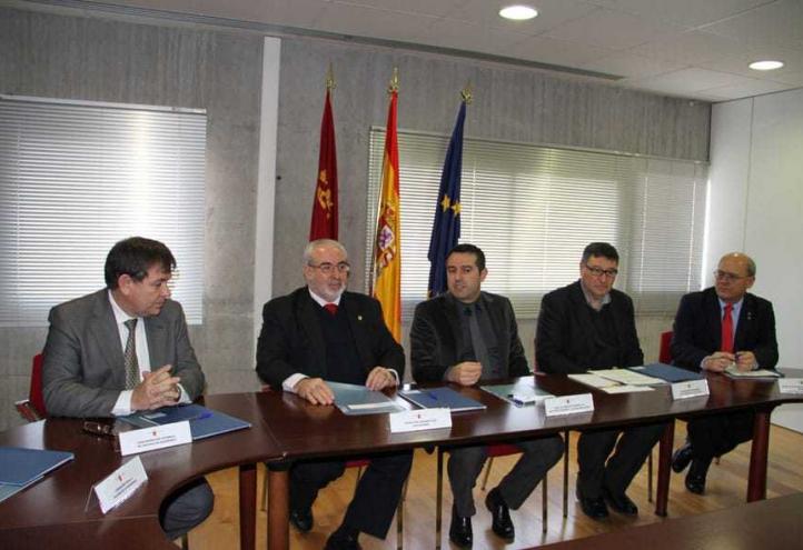 La Fundación Universitaria San Antonio impartirá cursos de formación para profesorado no universitario