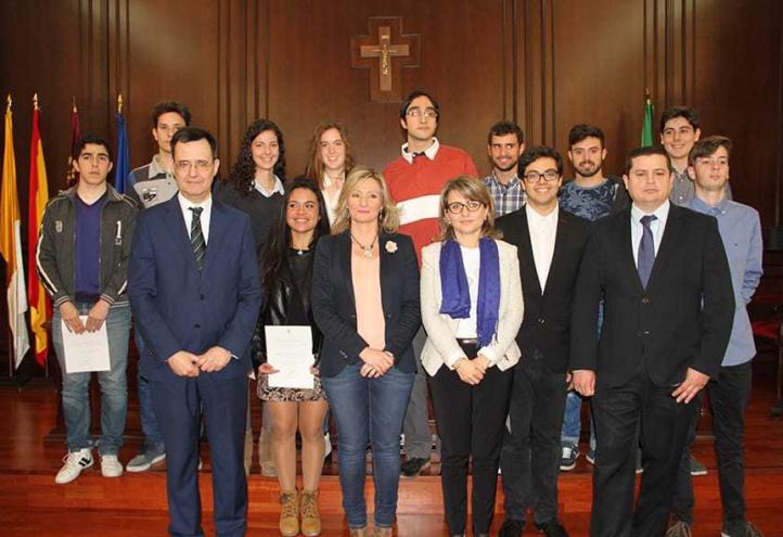 Premios a la excelencia académica