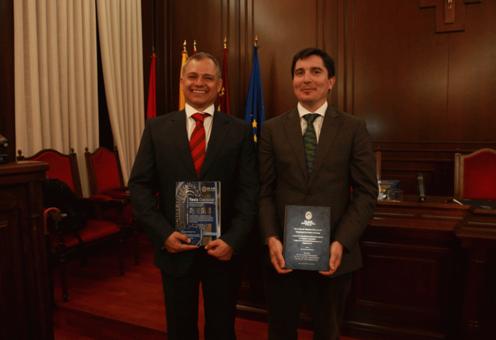 Primeras exposiciones de tesis doctorales en Odontología 