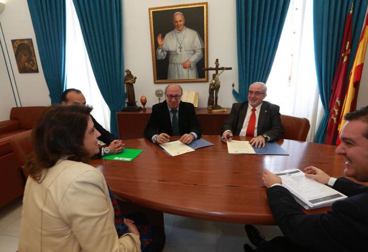 Acuerdo de colaboración entre la UCAM y el Sindicato de Enfermería de Murcia (SATSE)