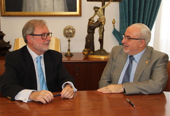 Nueva cátedra sobre Dermatología Plástica única en España