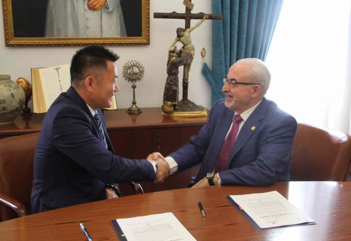 La UCAM acrecienta su presencia en China