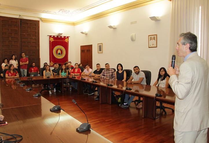 La UCAM formará este verano a estudiantes de Latinoamérica en comunicación política y en biotecnología