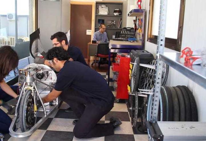 La Universidad pone en marcha el Grado en Ingeniería Eléctrica Industrial