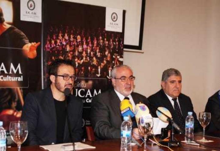 La Orquesta Sinfónica entrega las grabaciones de los himnos al Real Murcia, Montesinos Jumilla y UCAM