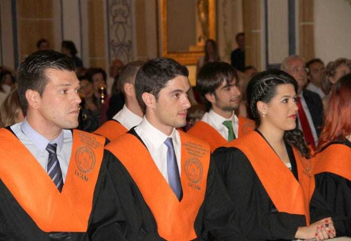 I promoción de estudiantes del Grado en ADE