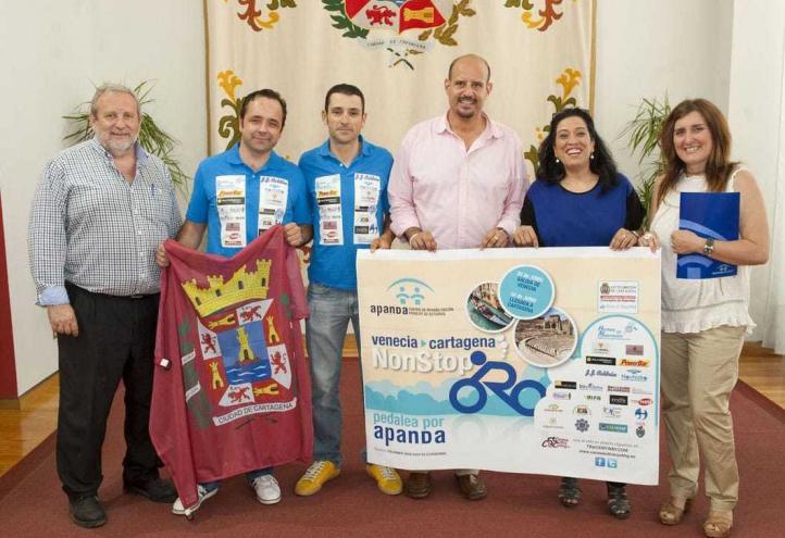 El ciclista cartagenero Juan Conesa recorre casi 2.000 kilómetros en 108 horas 