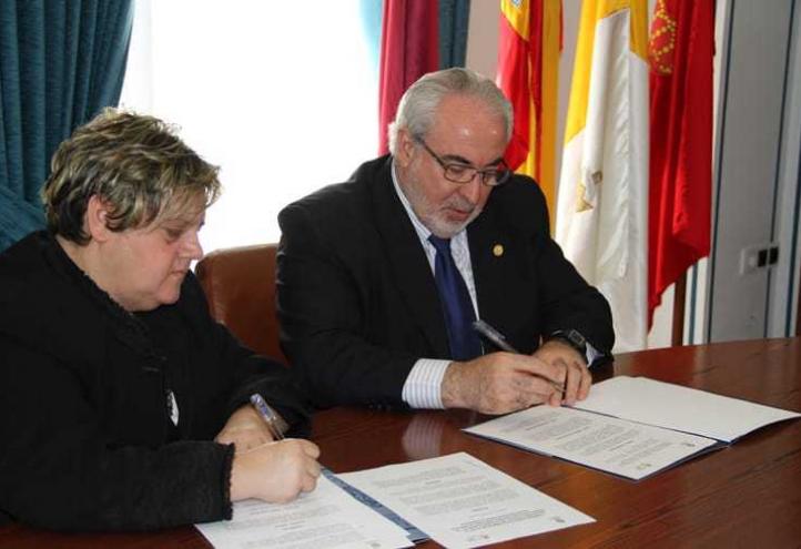 La UCAM y FAMDIF fomentarán la accesibilidad de las personas con discapacidad