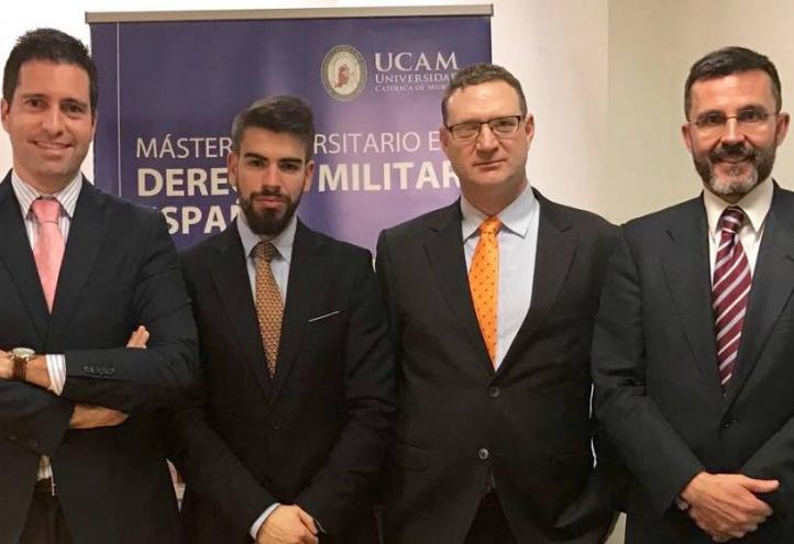 El director de la Asesoría Jurídica del Mando de la OTAN, en el Máster de Derecho Militar Español