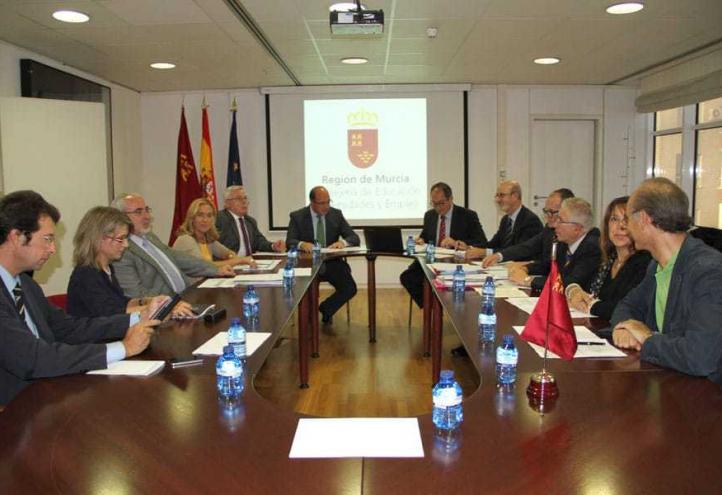 El Consejo Interuniversitario da el sí al grado en Farmacia en la UCAM