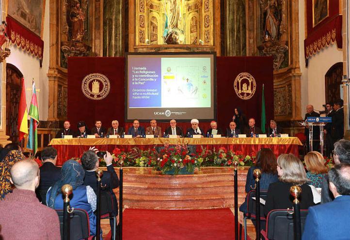 Musulmanes, católicos, ortodoxos y judíos unidos por la paz 